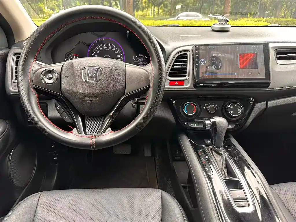 Honda Vezel 2015 — фото 14