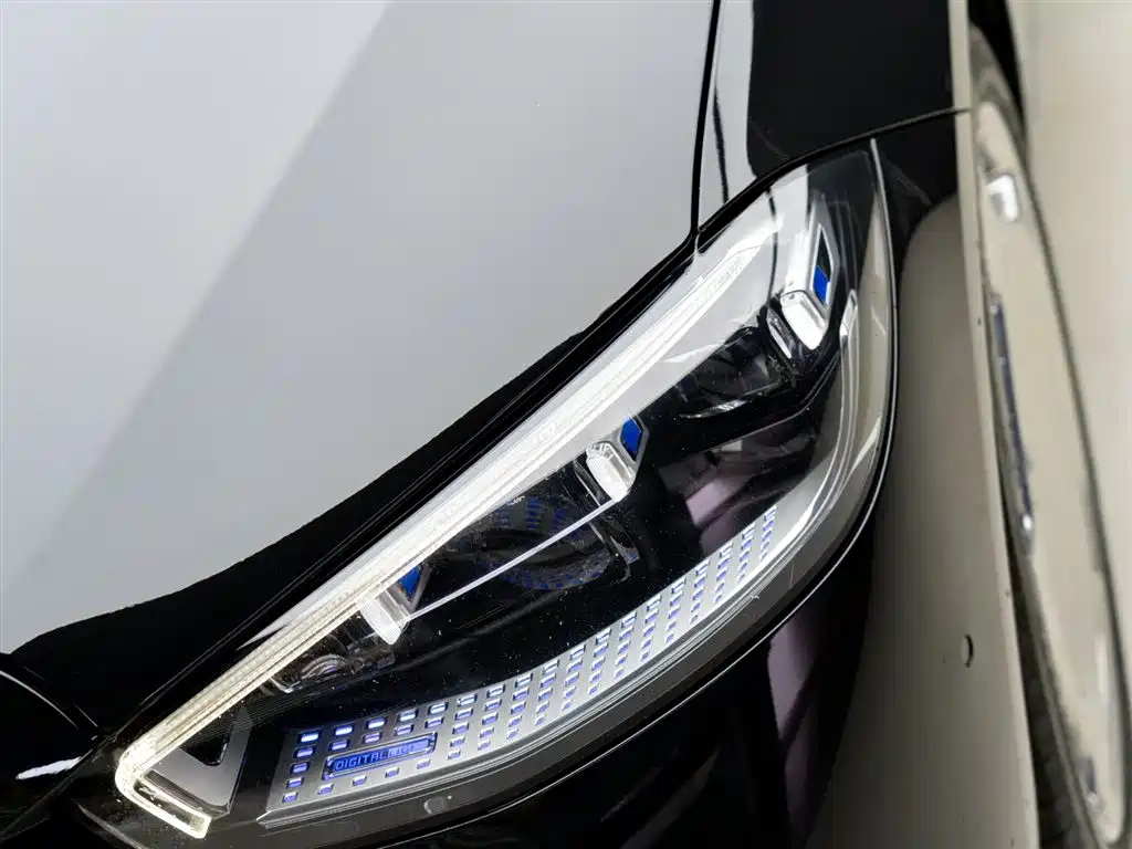 Mercedes-Benz S-Class 2023 — фото 3