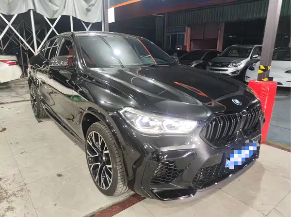 BMW X6 M 2022