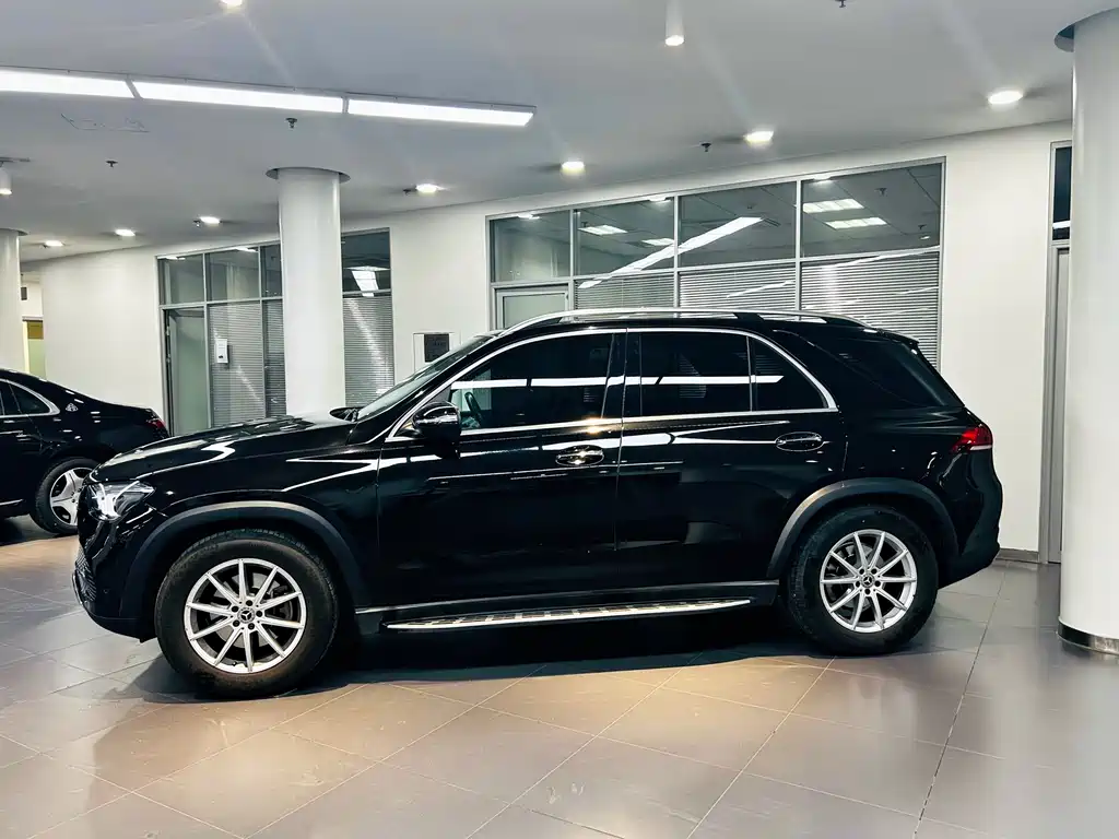 Mercedes-Benz GLE 2022 — фото 9