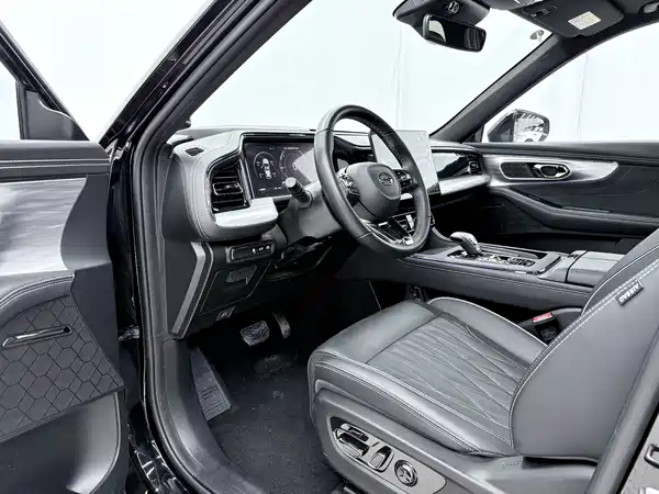 GAC Trumpchi GS8 2024