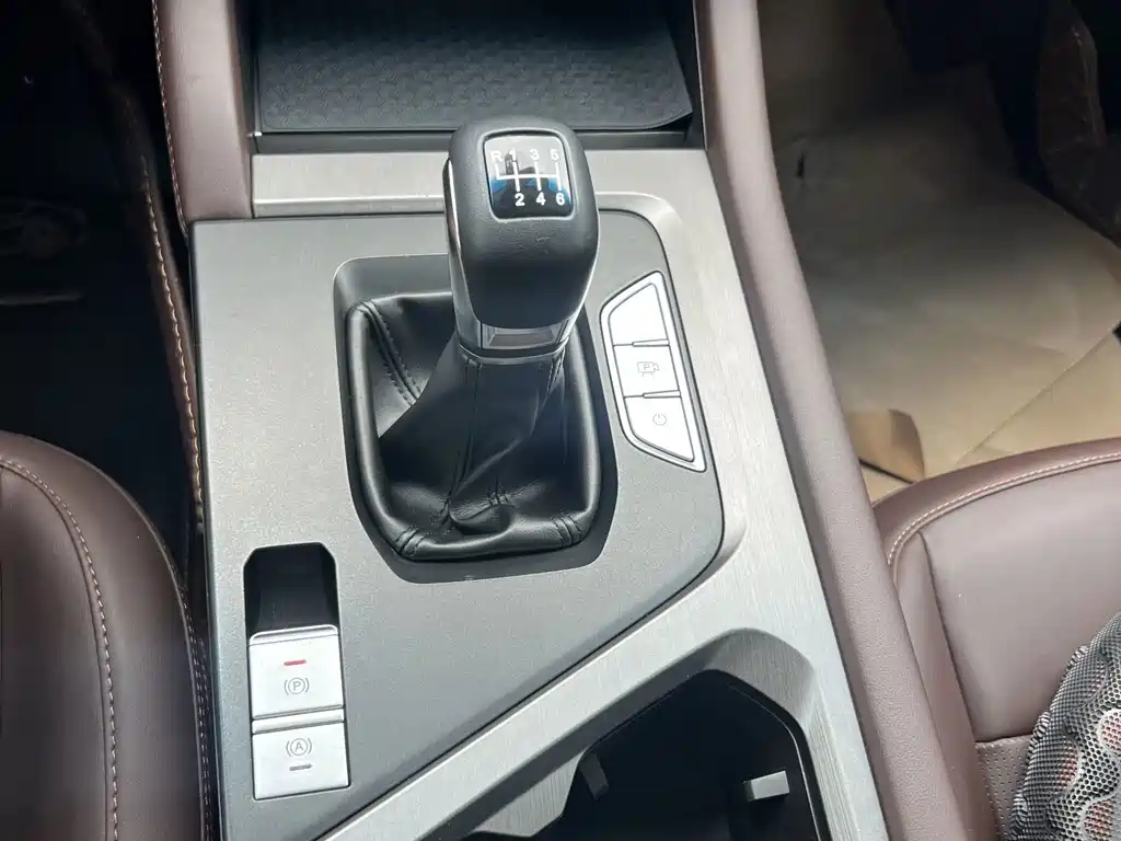 Jetour X90 PLUS 2022 — фото 15