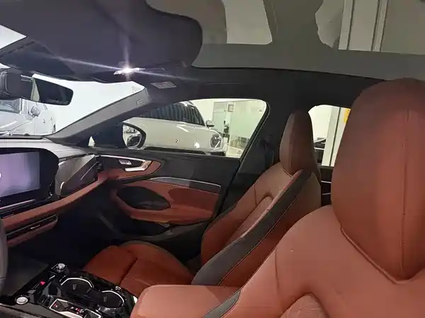 Audi A5L 2025