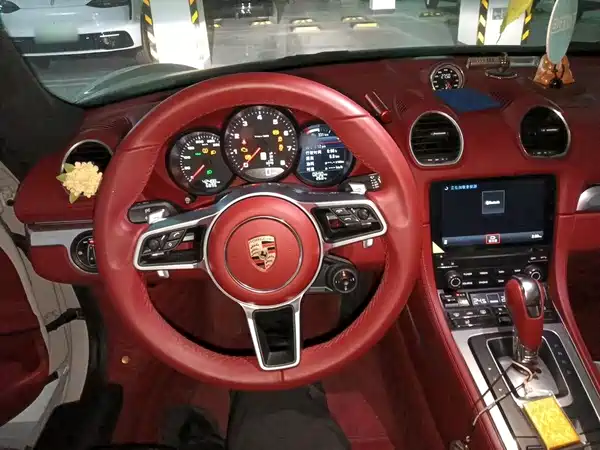 Porsche 718 2020