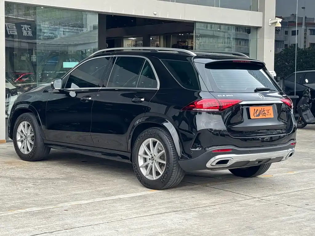 Mercedes-Benz GLE 2021 — фото 13