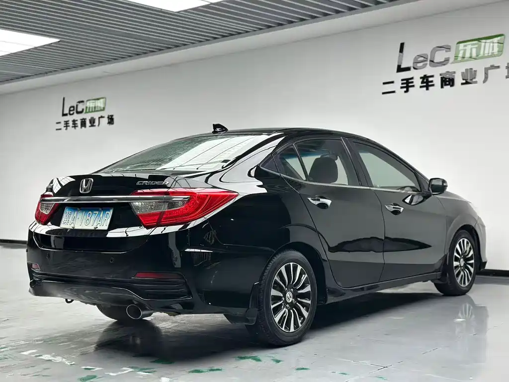Honda Crider 2014 — фото 11