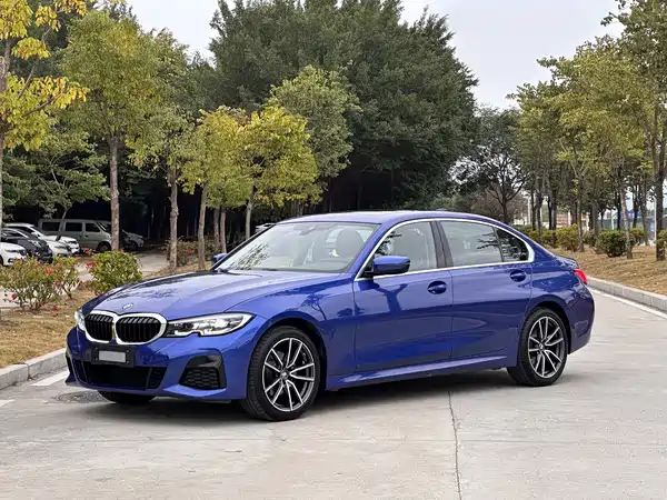 BMW 3 Series 2021