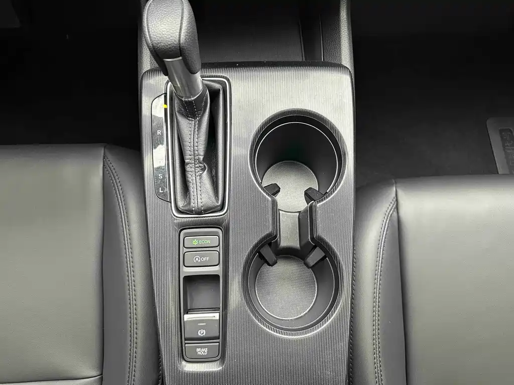Honda Civic 2022 — фото 17