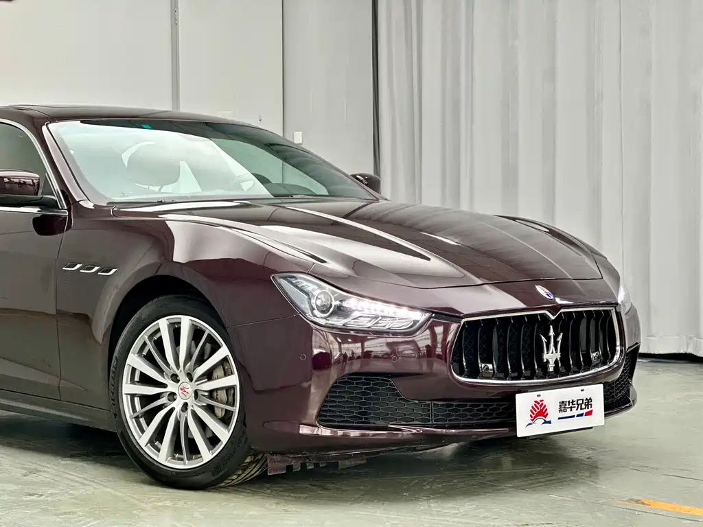 Maserati Ghibli 2015 — фото 6