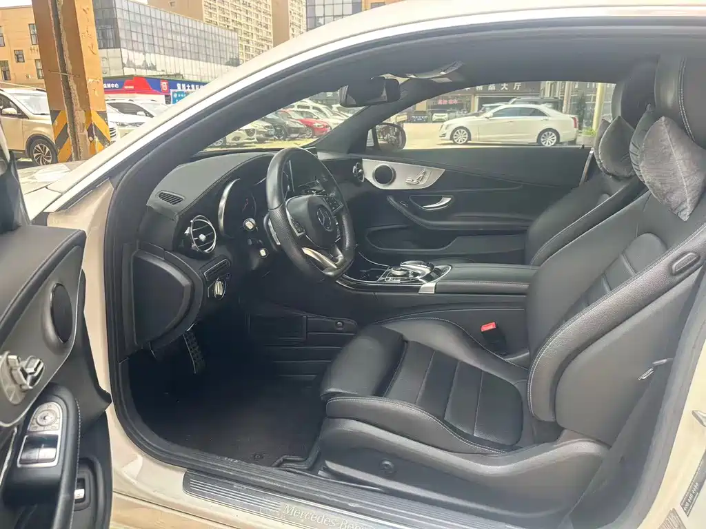 Mercedes-Benz C-Class 2017