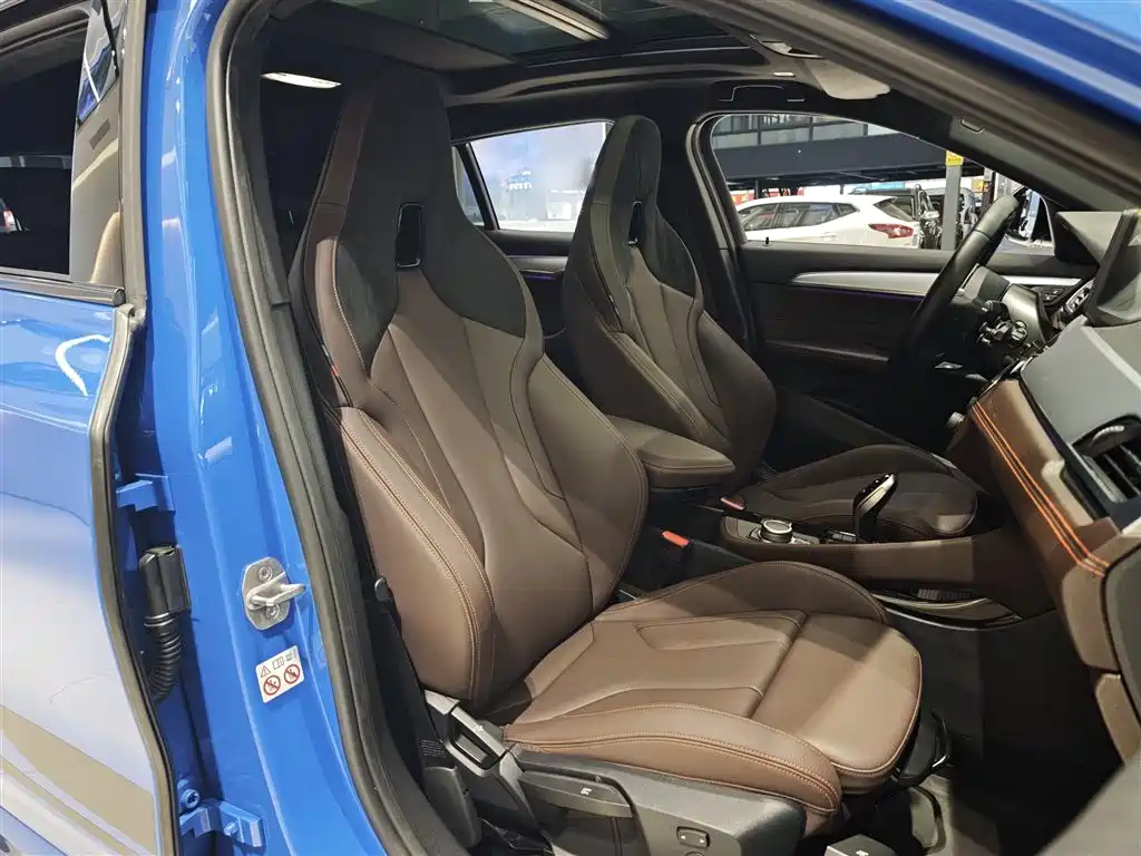 BMW X2 2022 — фото 21