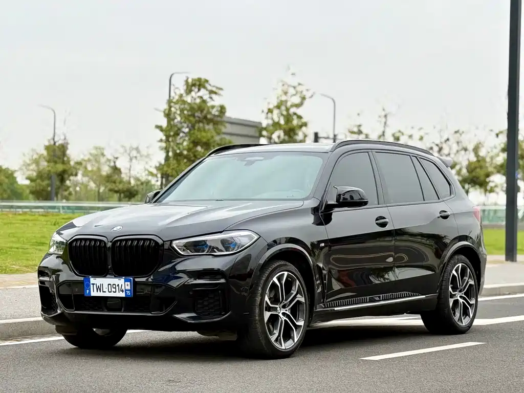 BMW X5 2023 — фото 19