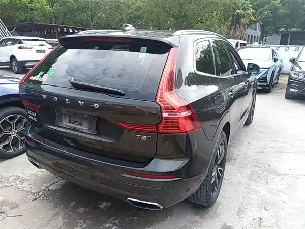 Volvo XC60 2019