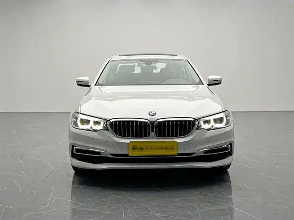 BMW 5 Series 2020