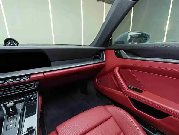 Porsche 911 2019