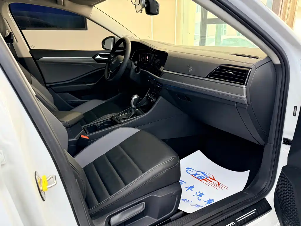 Volkswagen T-Roc 2020