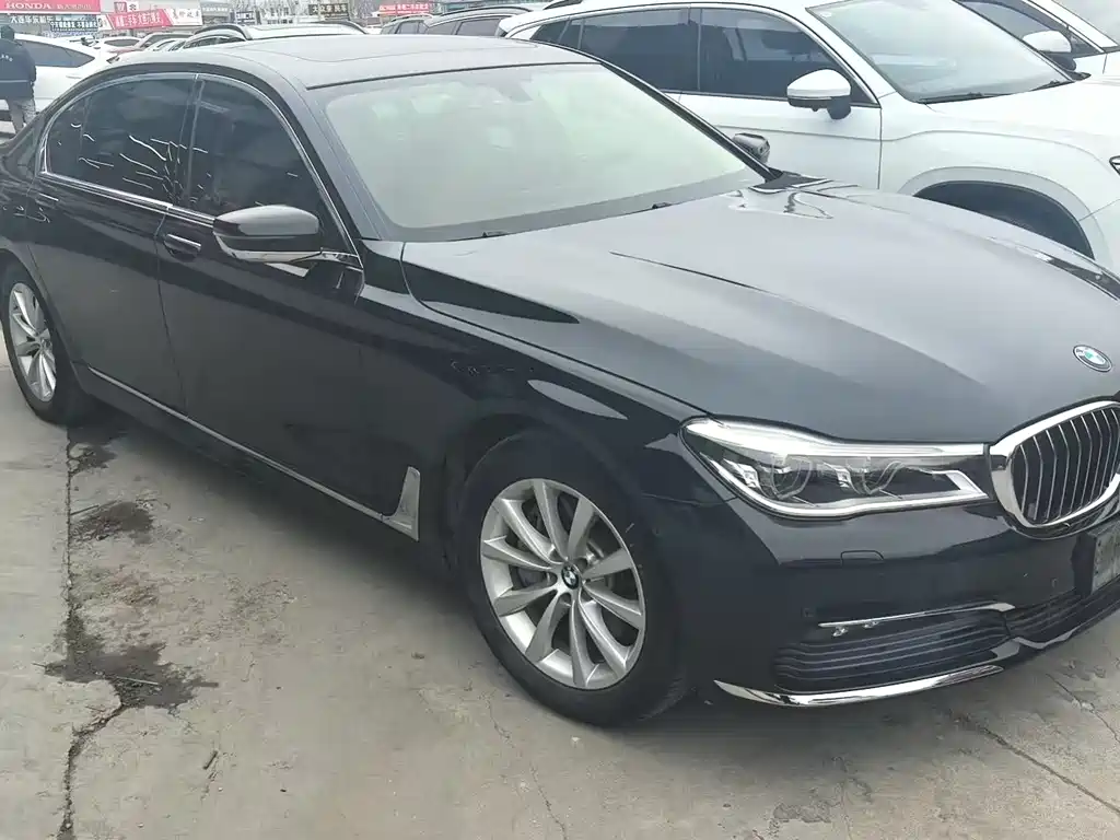 BMW 7 Series 2016 — фото 2