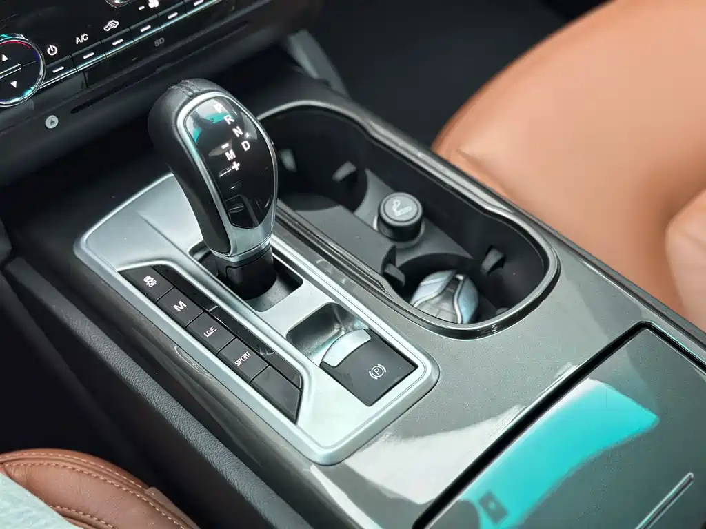 Maserati Ghibli 2015 — фото 27