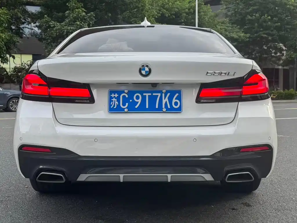 BMW 5 Series 2022