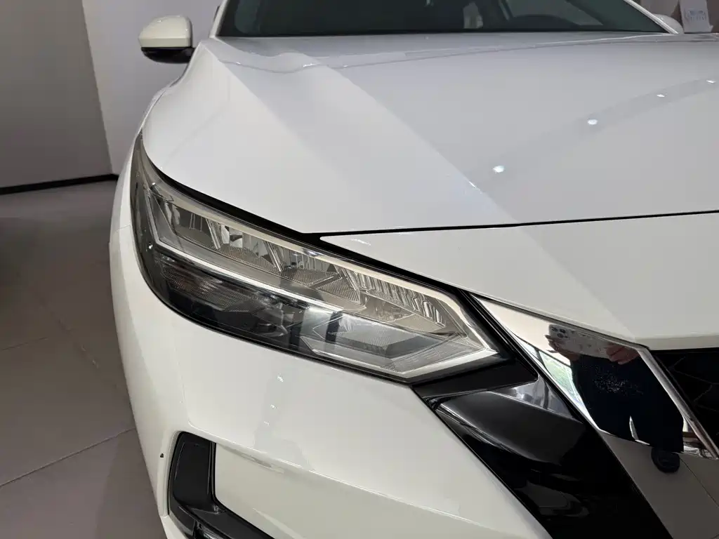 Nissan Sylphy 2022 — фото 17