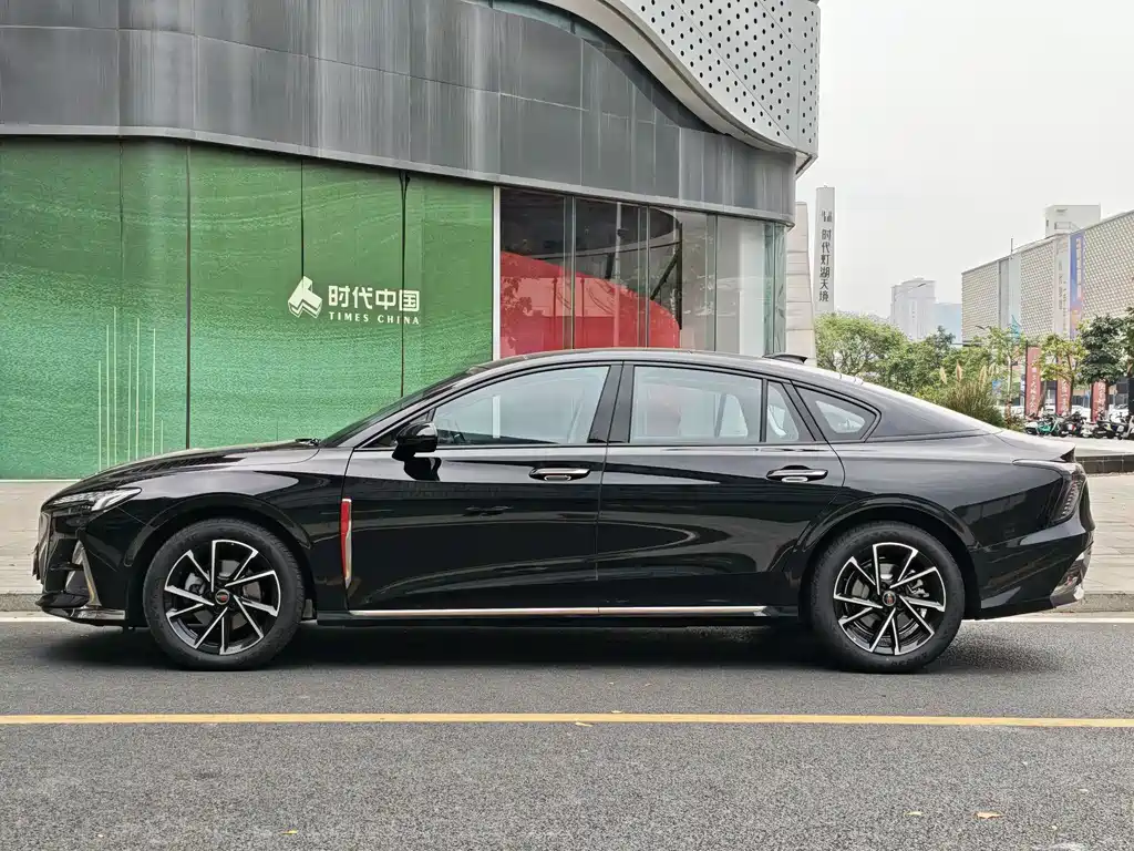 Hongqi H6 2026 — фото 10
