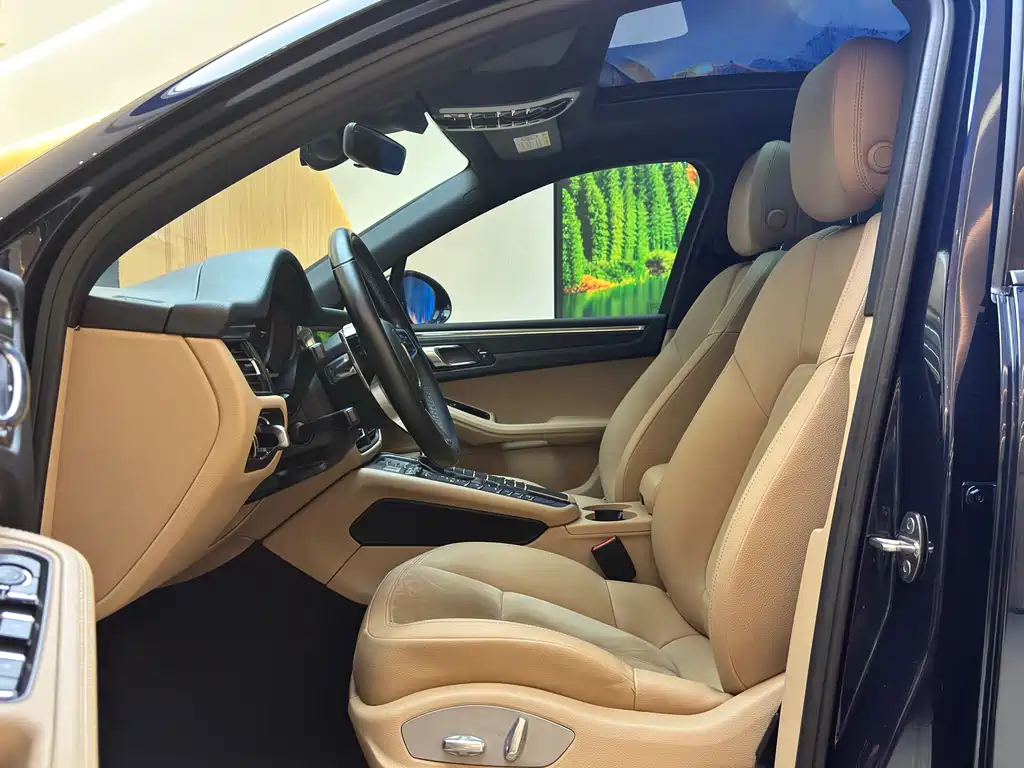 Porsche Macan 2019 — фото 9