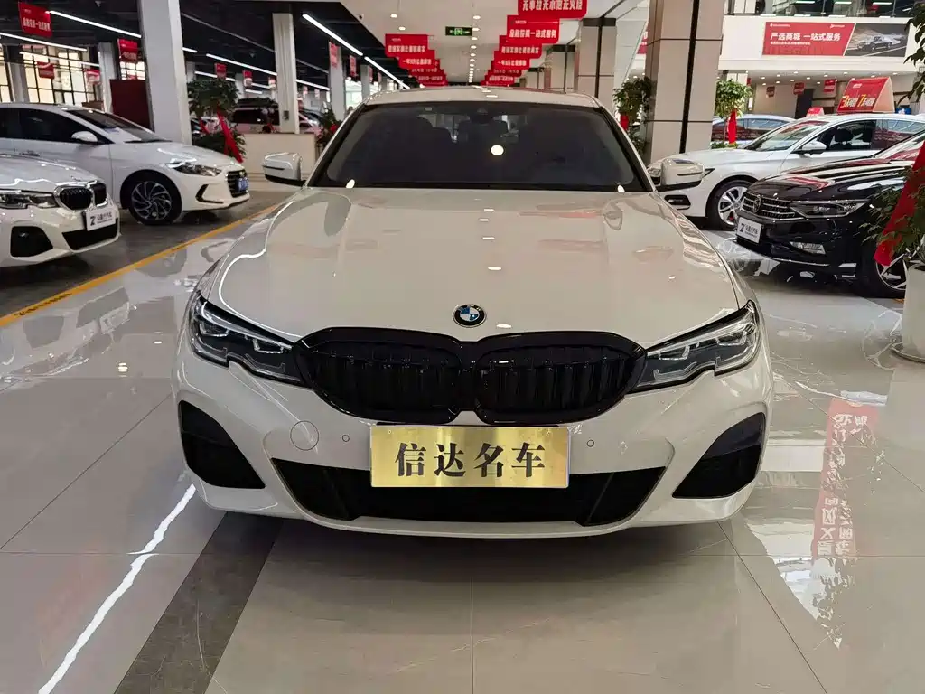 BMW 3 Series 2021