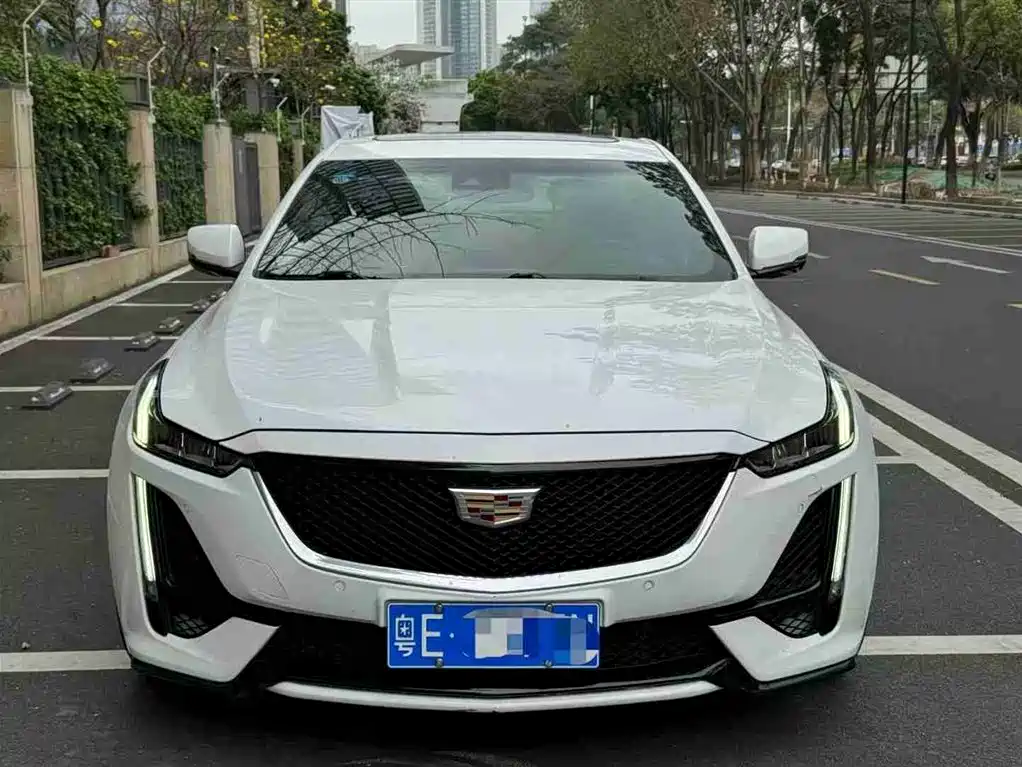 Cadillac CT5 2020 — фото 2