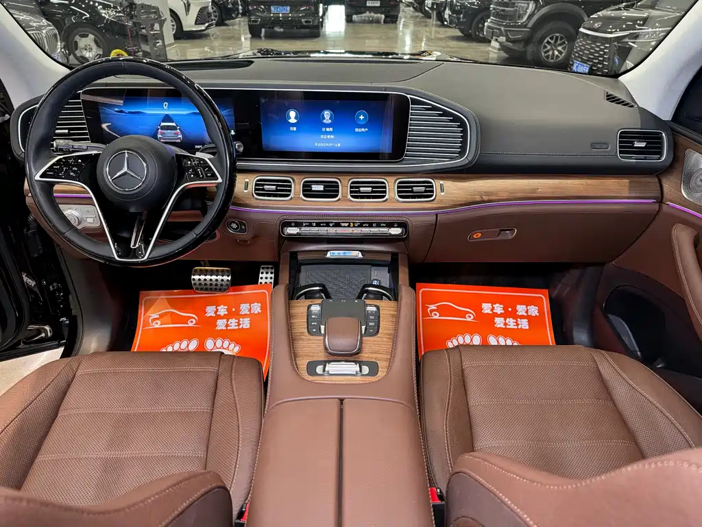 Mercedes-Benz GLS 2025 — фото 10