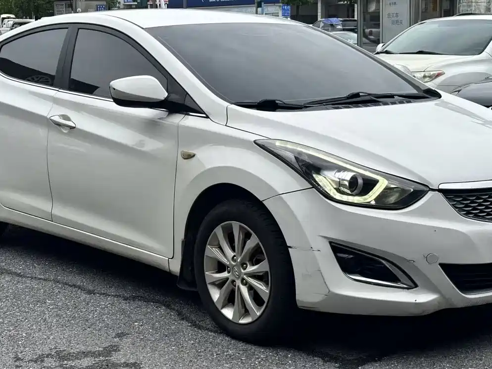 Hyundai Elantra Langdong 2018 — фото 2