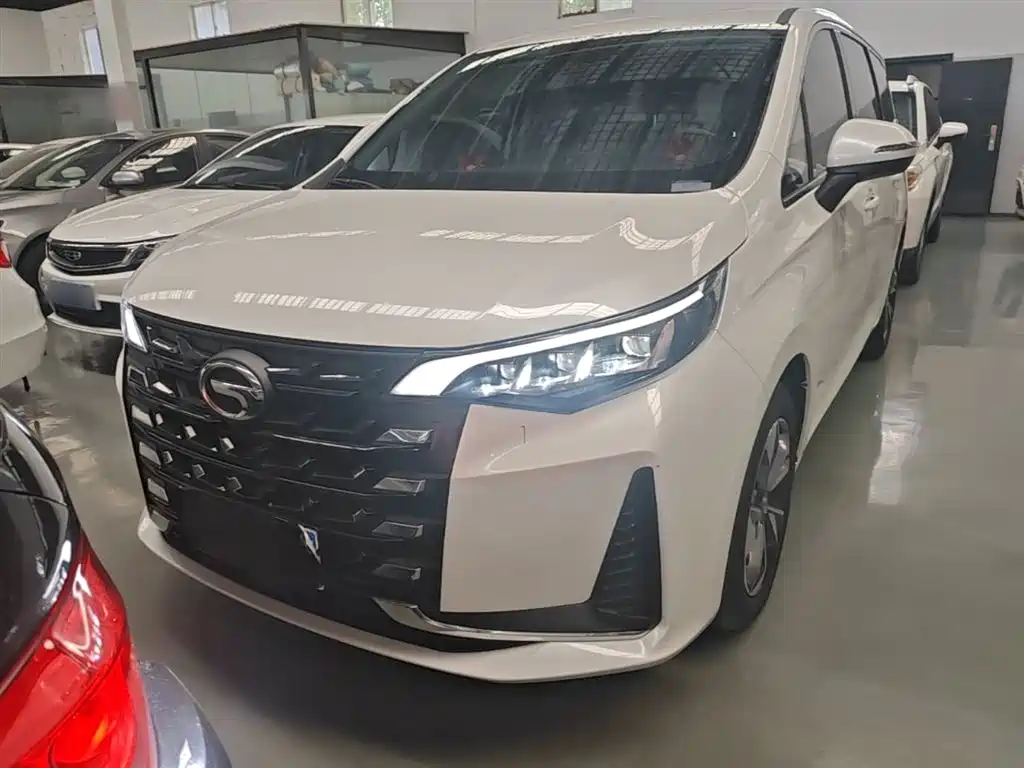 GAC Motor Trumpchi M6 2023 — фото 3
