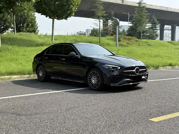 Mercedes-Benz C-Class 2026