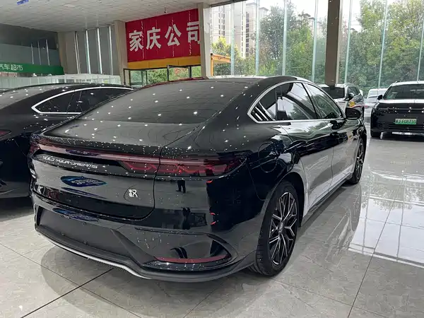 BYD Han 2024