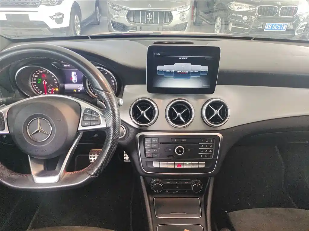 Mercedes-Benz CLA 2017 — фото 9