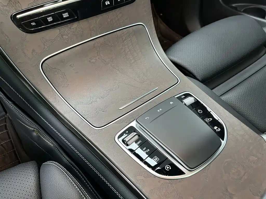 Mercedes-Benz GLC 2020 — фото 14