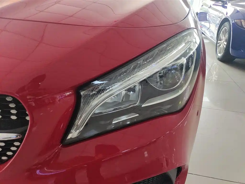 Mercedes-Benz CLA 2017 — фото 18