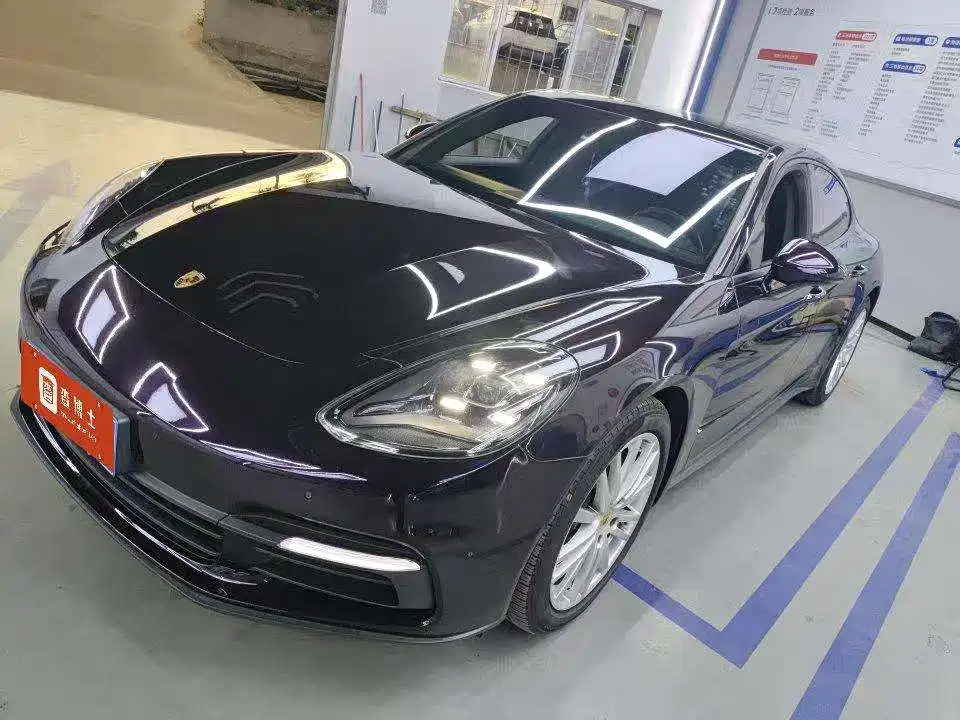 Porsche Panamera 2019
