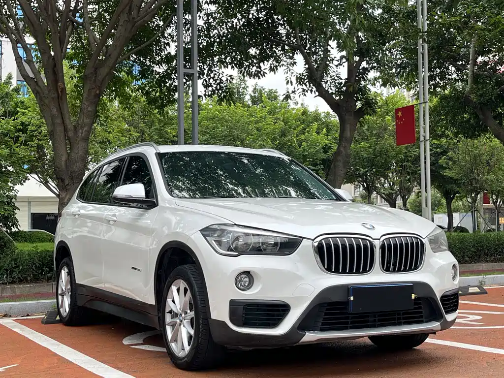BMW X1 2017 — фото 3