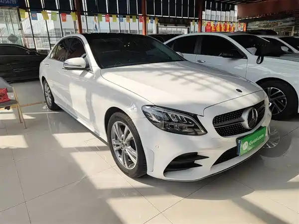 Mercedes-Benz C-Class 2021