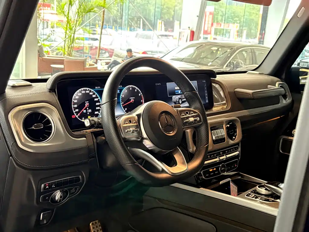 Mercedes-Benz G-Class 2018 — фото 9