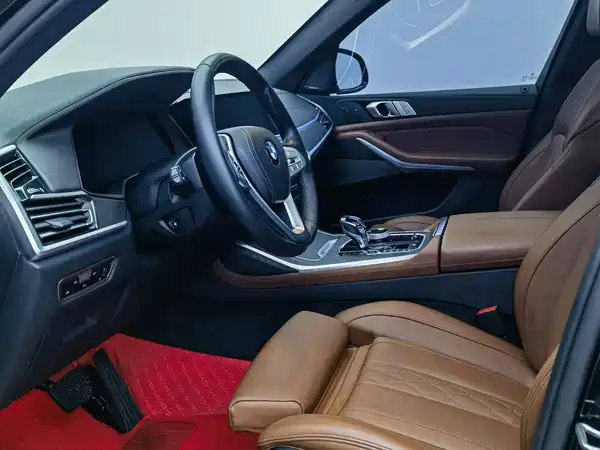 BMW X7 2022