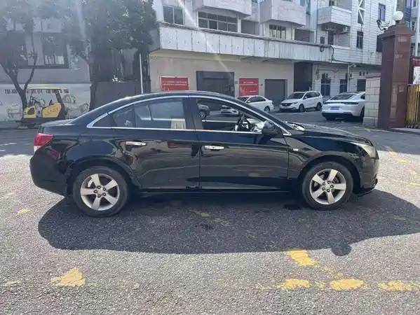 Chevrolet Cruze 2012