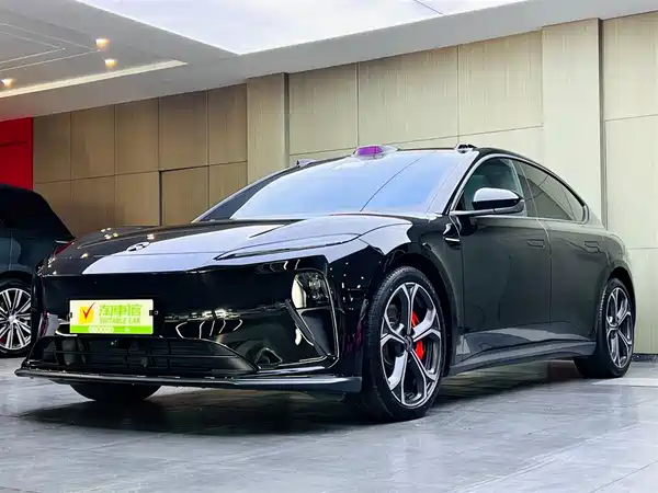 NIO ET5 2022