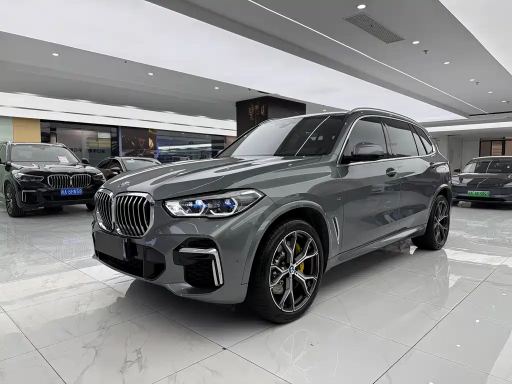 BMW X5 2023 — фото 1