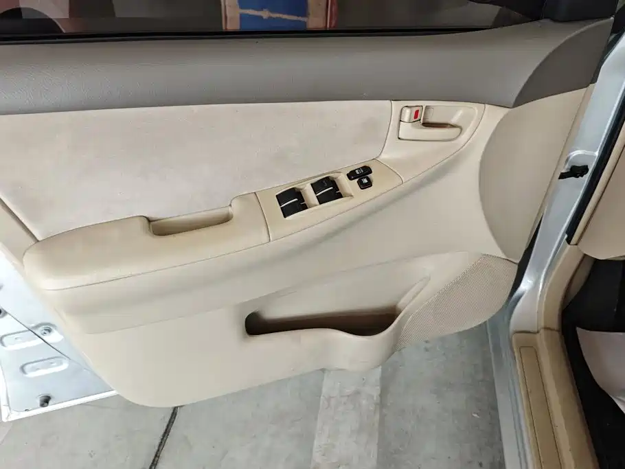 Toyota Corolla 2015