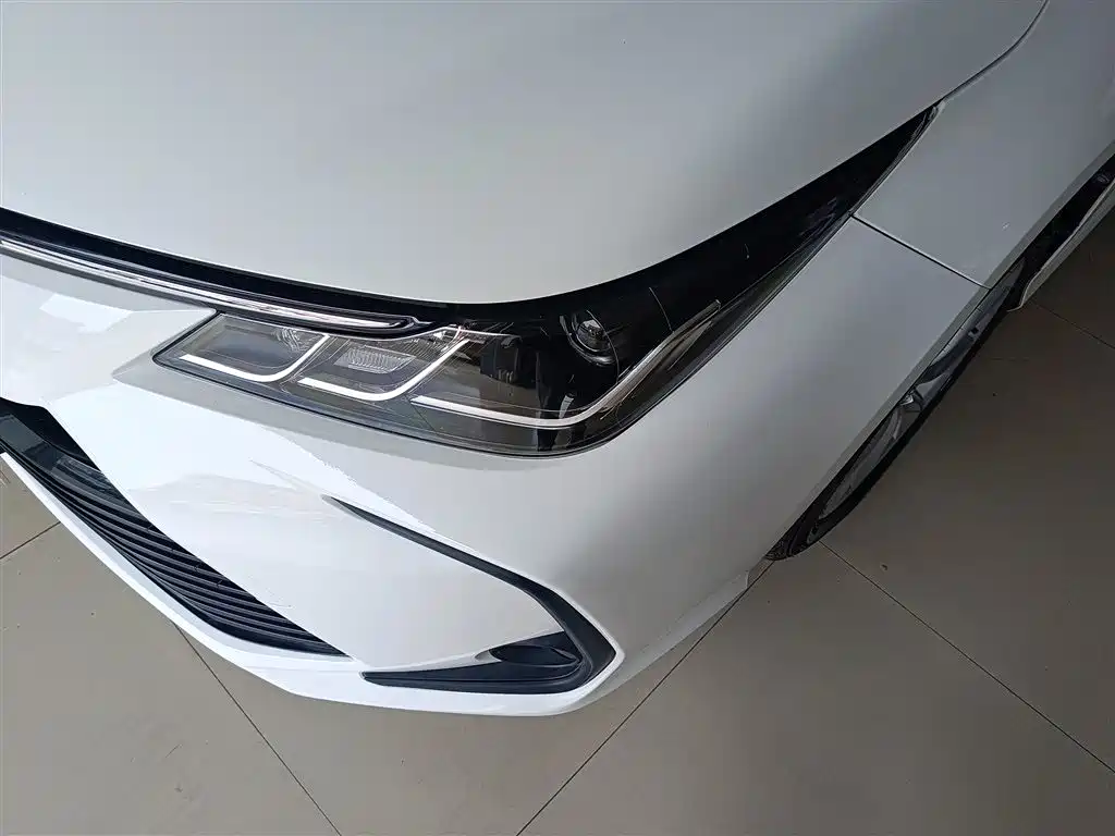 Toyota Corolla 2021 — фото 18