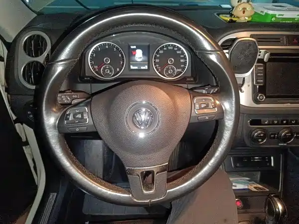 Volkswagen Tiguan 2016