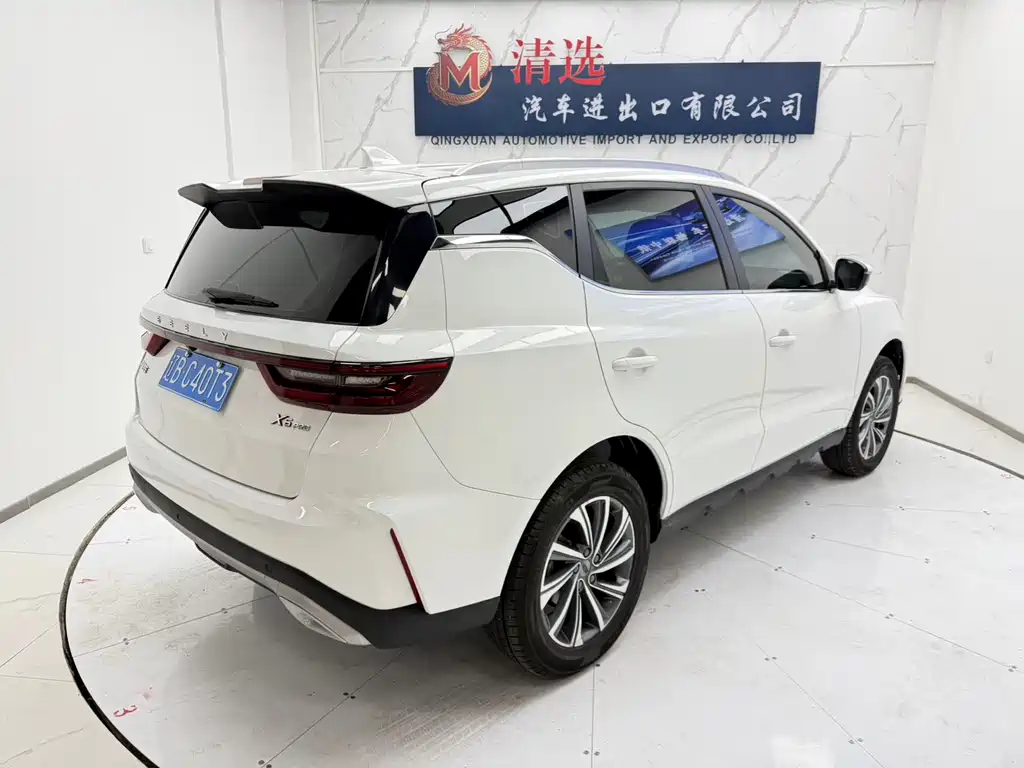 Geely Vision X6 2022 — фото 6