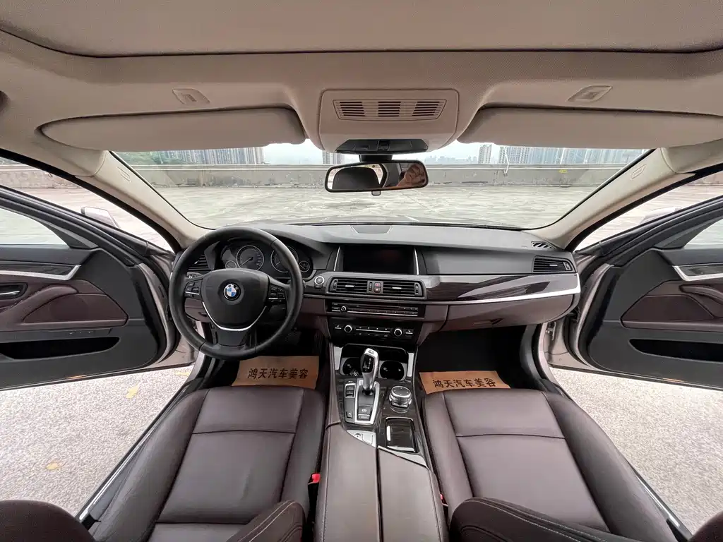 BMW 5 Series 2015 — фото 12