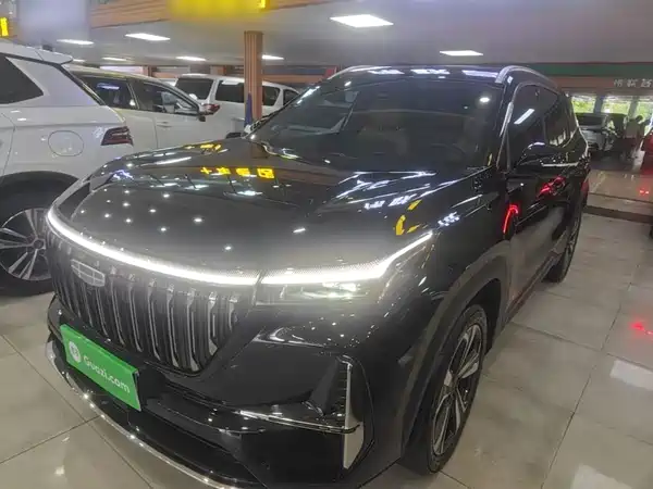 Geely Boyue L 2025